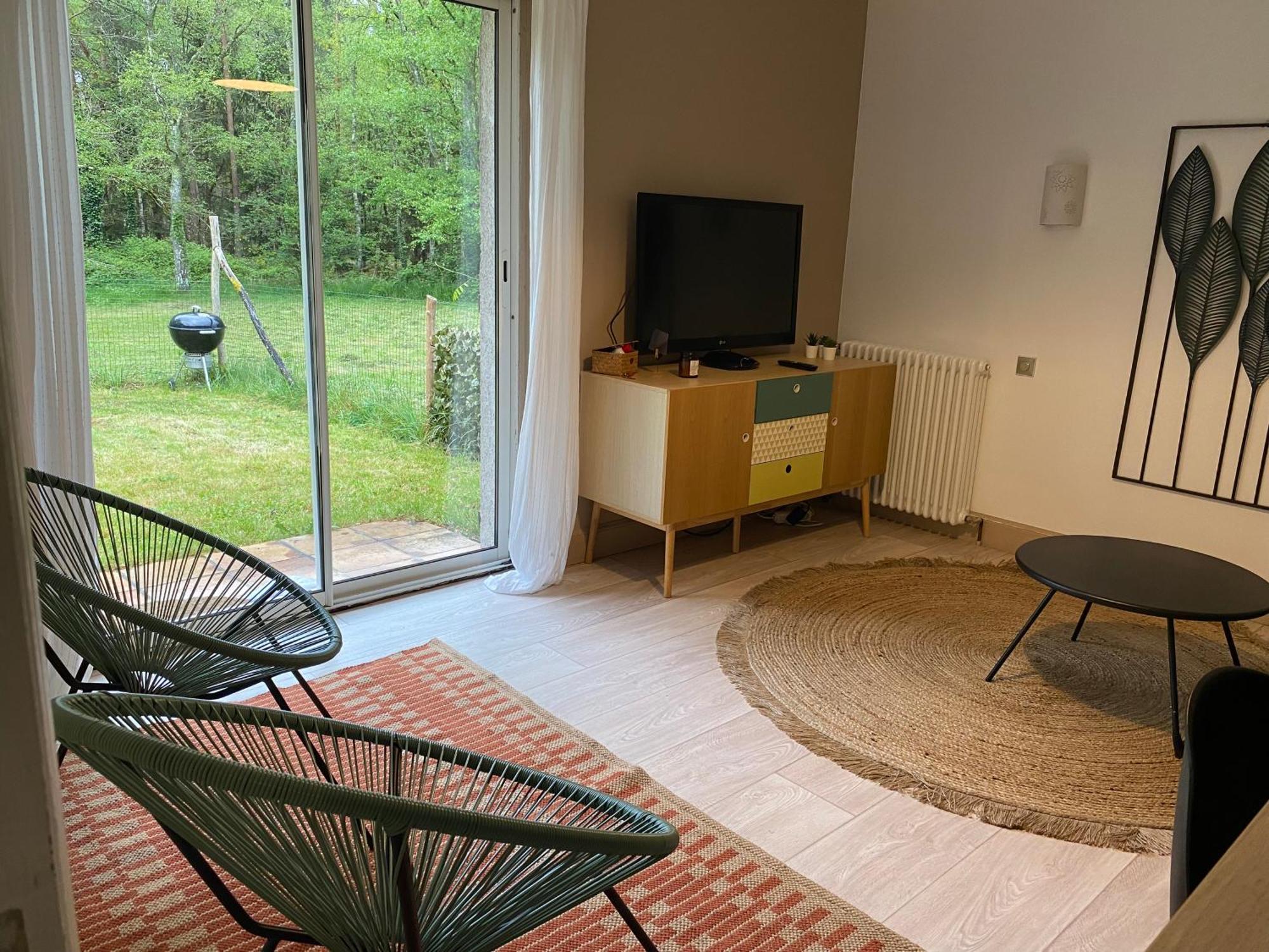 Logement Avec Acces Piscine Chaumont-sur-Tharonne Buitenkant foto